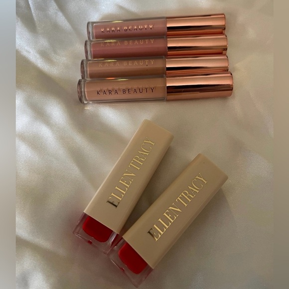 18 Item Random Makeup Box - Picture 7 of 10